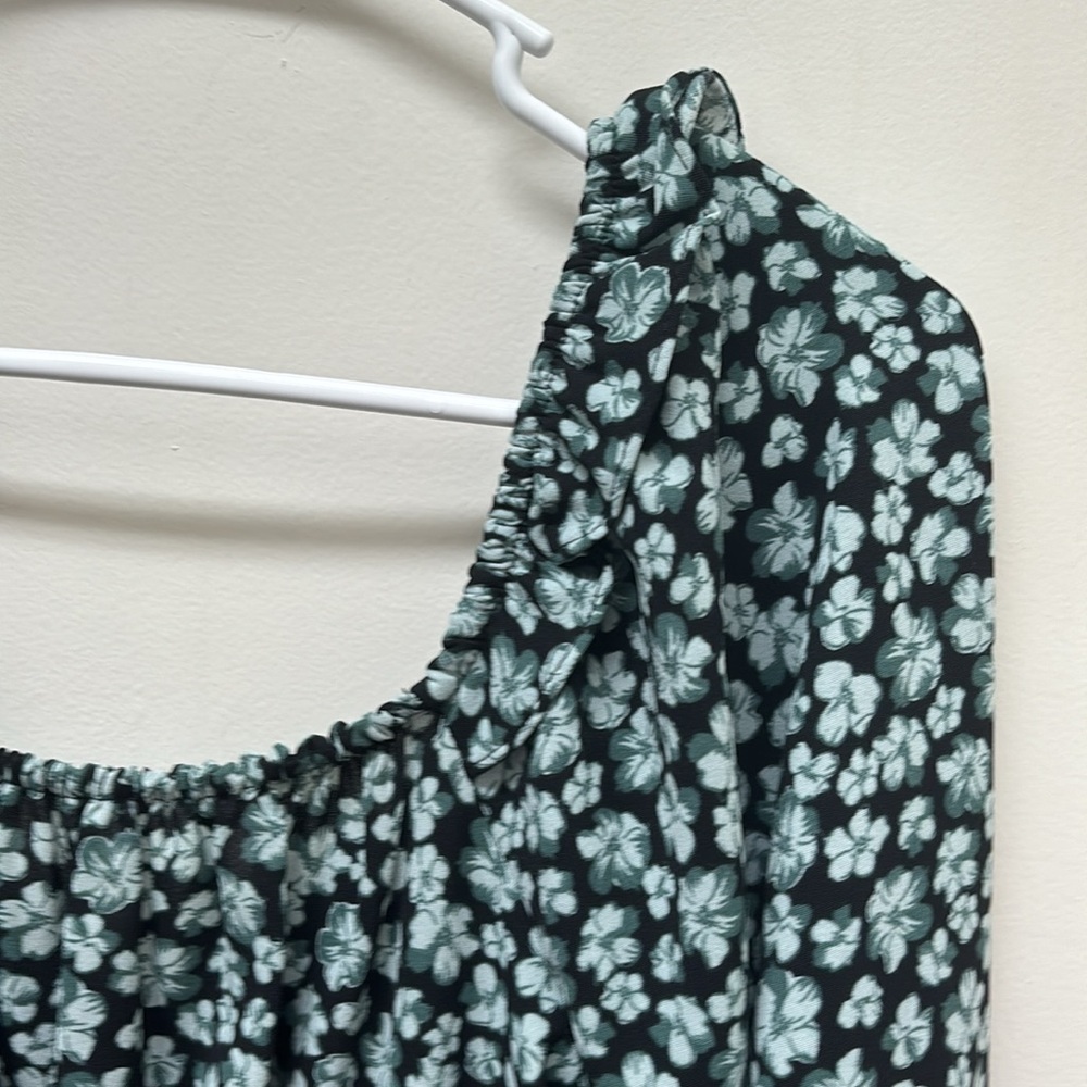 Nine West Black Floral Blouse - Size XS - Picture 5 of 8